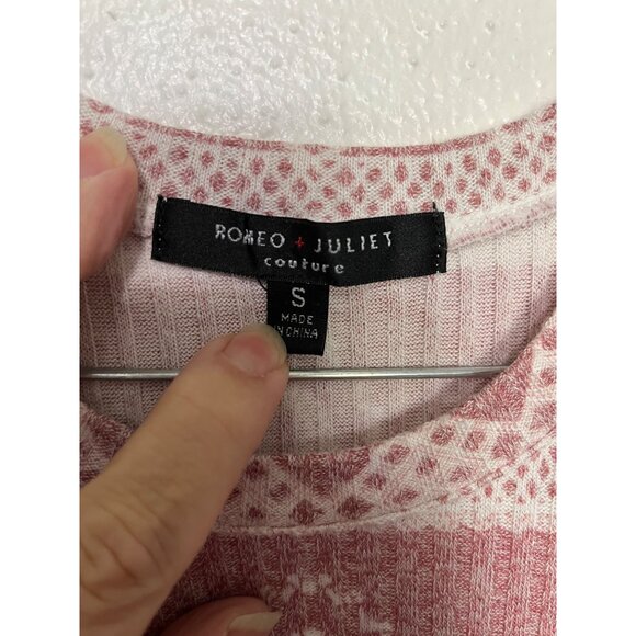 Romeo + Juliet Tank Top White Pink Geometric Stripe Womans S - Picture 4 of 4